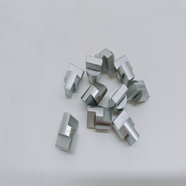 Bộ phận kết nối kim loại